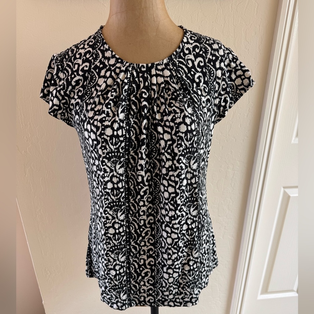 Black and White DKNY Top, Size Small, Brand New